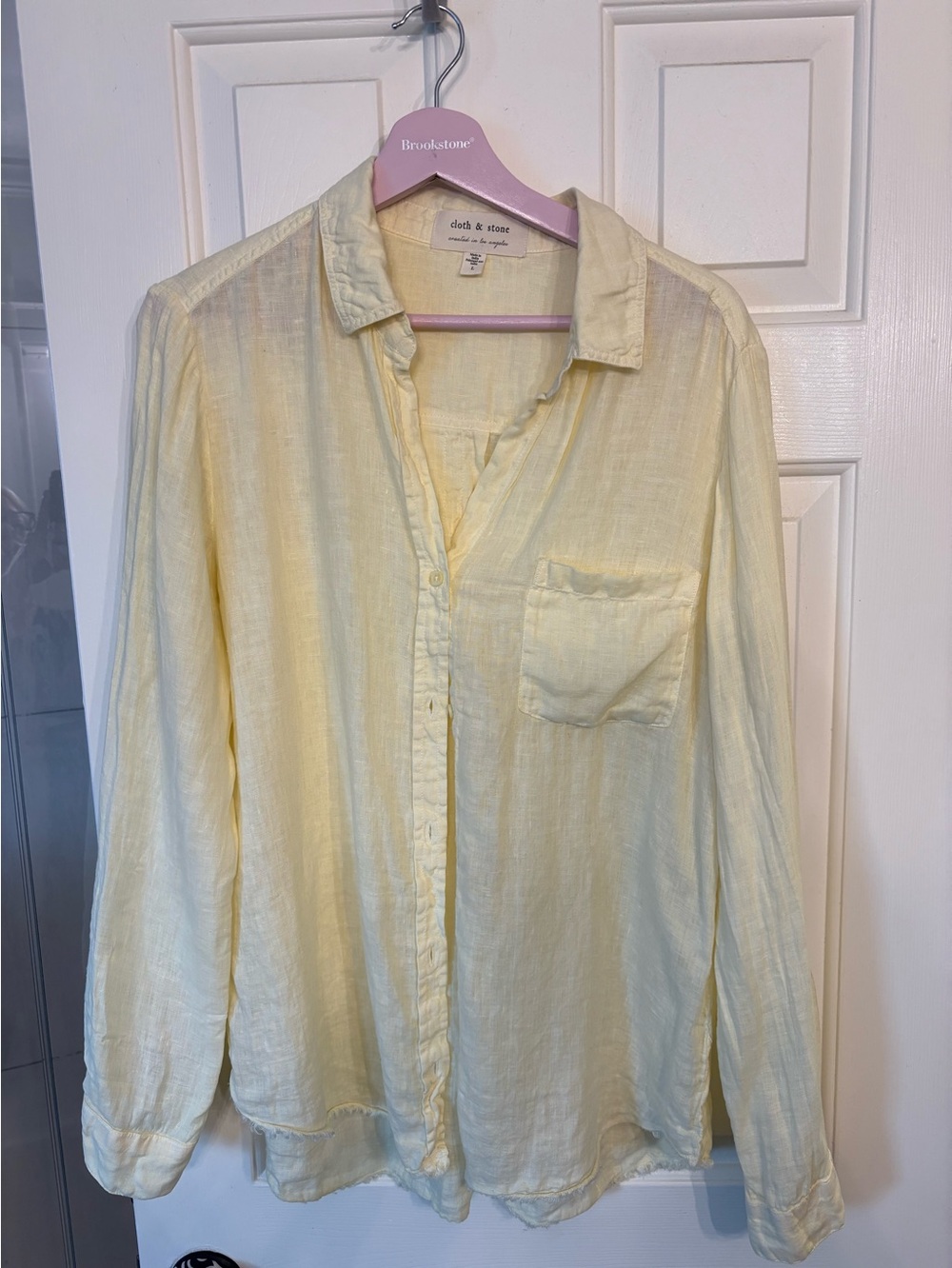 cloth & stone Lightweight Button-Front Shirt - Soft Yellow- Linen